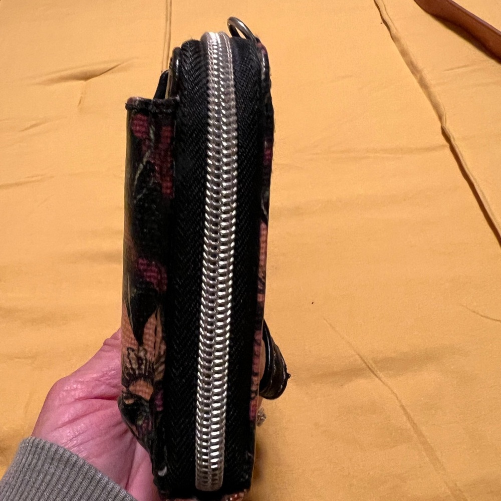Sakroots wristlet - Picture 5 of 5